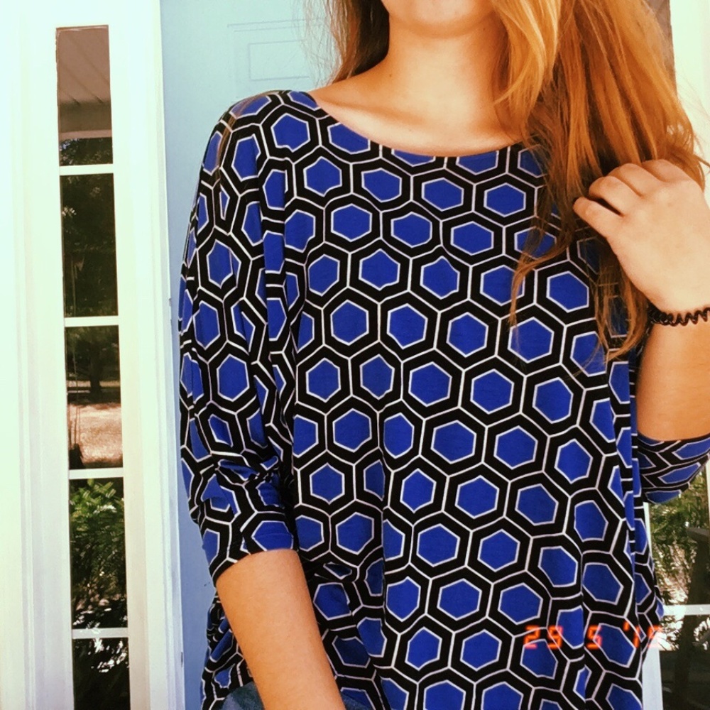 Blue & Black Pattern Blouse - Picture 3 of 4